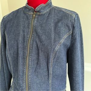Denim & Co. denim zip front jean jacket with princess seams and peplum size S
